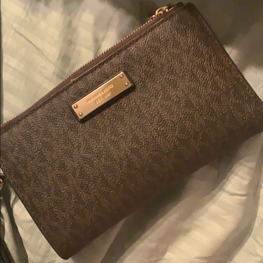 Billfold - Picture 2 of 3